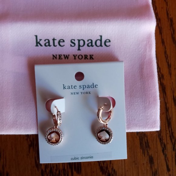 *Price Drop* New Kate Spade "Spot the Spade" Earrings - Picture 1 of 4